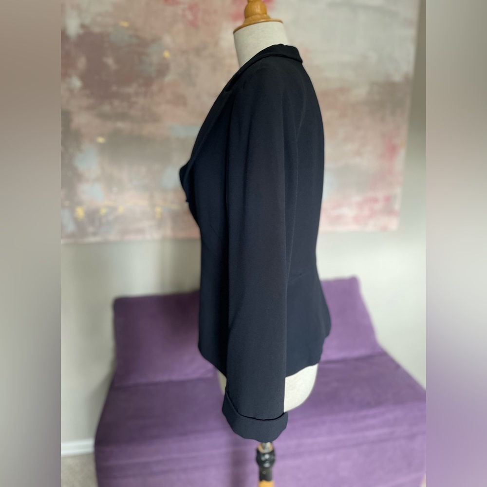 Armani Collezioni dark blue Tailored blazer with accent lapel size 14 💐 - Picture 6 of 16